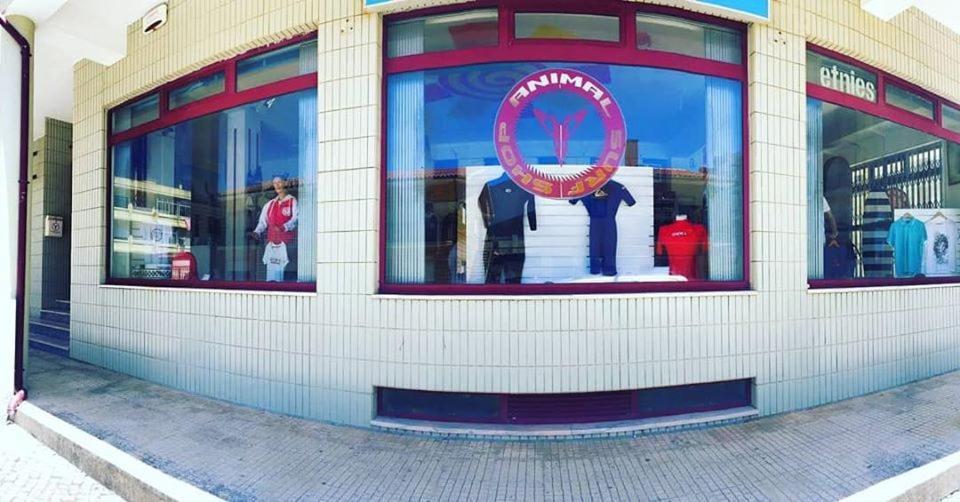 فيلا Furadouro Surf Camp أوفار المظهر الخارجي الصورة