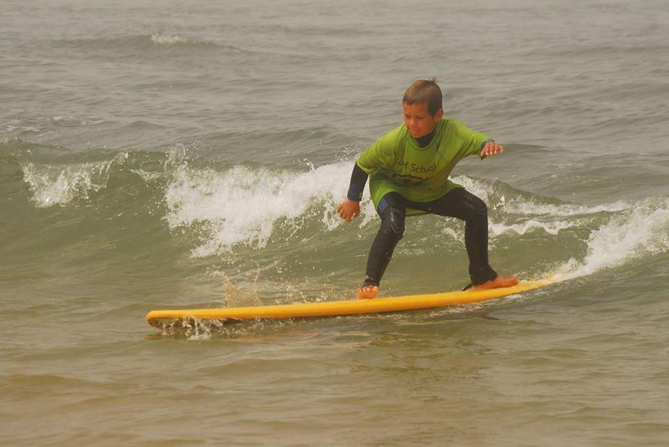 فيلا Furadouro Surf Camp أوفار المظهر الخارجي الصورة