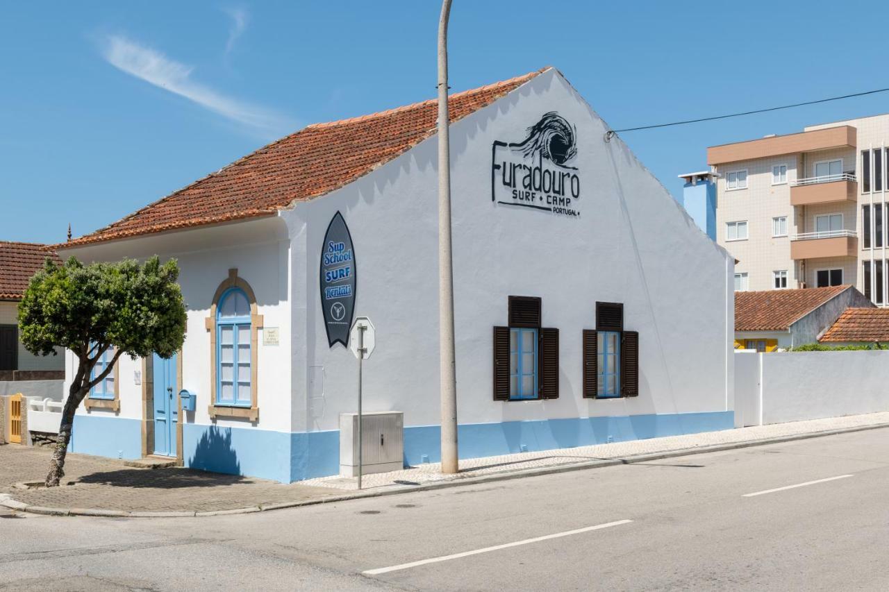 فيلا Furadouro Surf Camp أوفار المظهر الخارجي الصورة